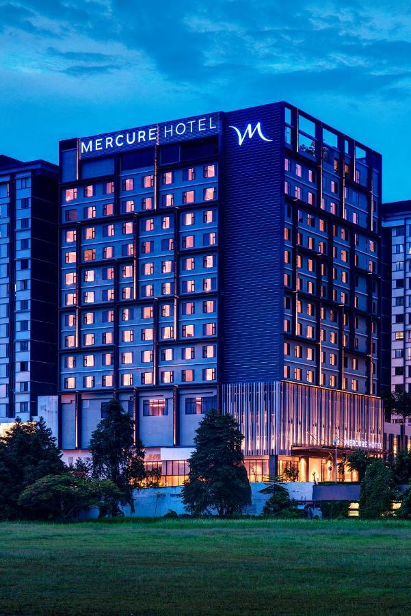 Отель Mercure Kuala Lumpur Glenmarie Шах-Алам Экстерьер фото